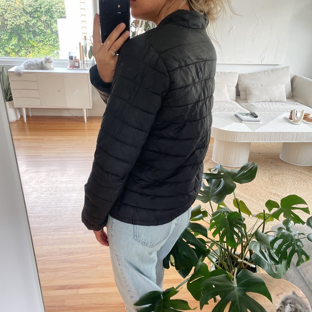 Puffer Jacket - Picture 7 of 8
